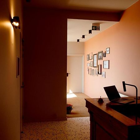 Hotel De La Poste Ellezelles エクステリア 写真